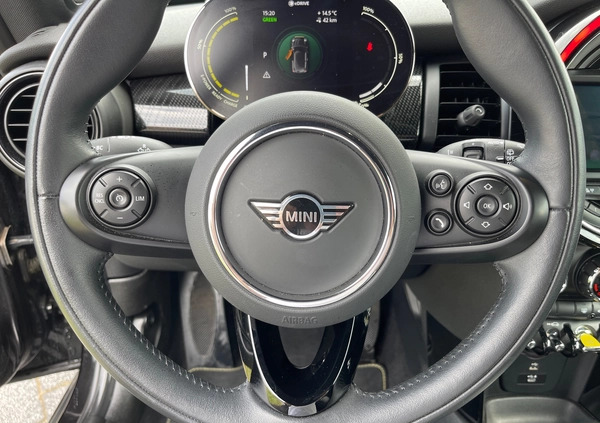 MINI Cooper cena 88558 przebieg: 13000, rok produkcji 2021 z Częstochowa małe 704